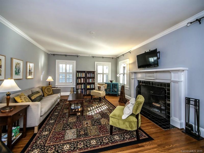 2307 Hassell Pl, Charlotte, NC 28209