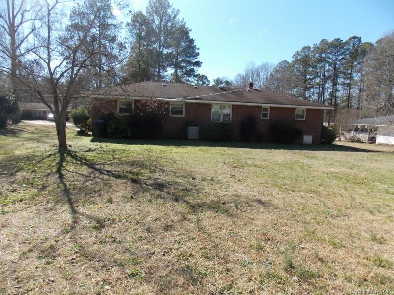 207 Moss St, York, SC 29745