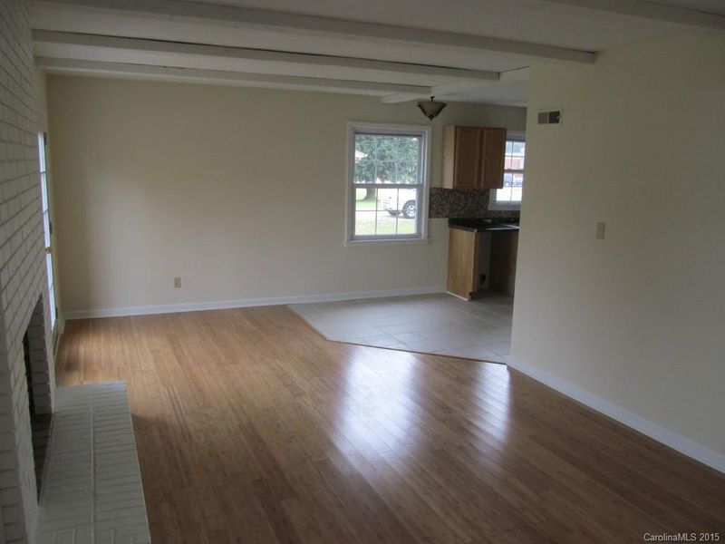 2053 36th Ave, Hickory, NC 28601