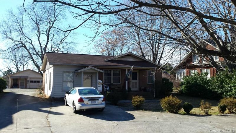 473 N Main St, Troutman, NC 28166