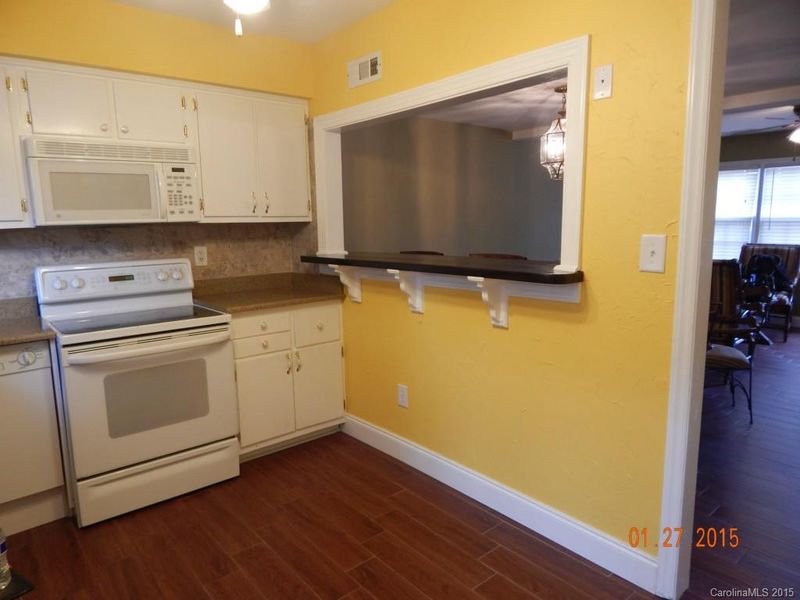 6314 Old Pineville Rd #D, Charlotte, NC 28217