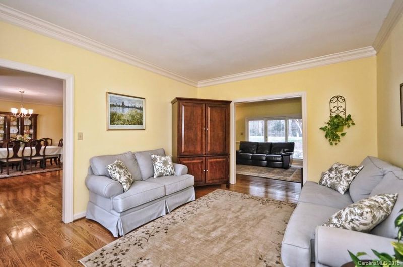 8204 Sardiscroft Rd, Charlotte, NC 28270