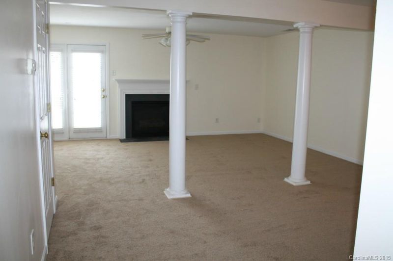 18518 Oakhurst Blvd #-, Cornelius, NC 28031