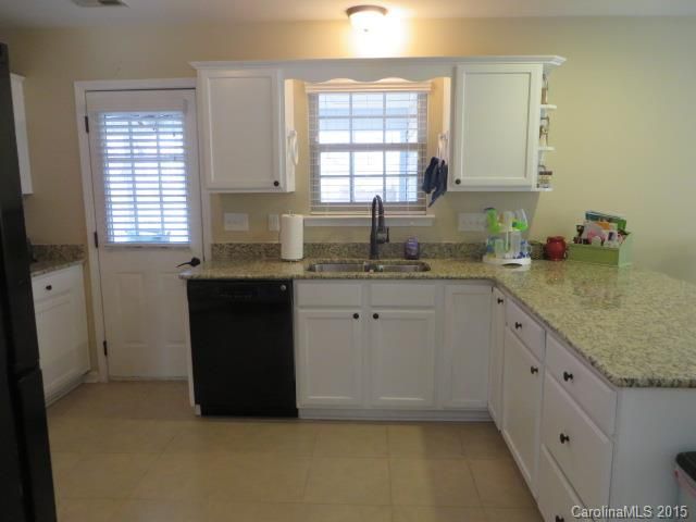 2300 Damascus Dr, Monroe, NC 28110