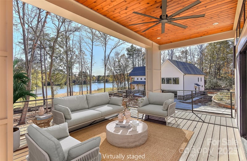 569 Evergreen Rd, Clover, SC 29710