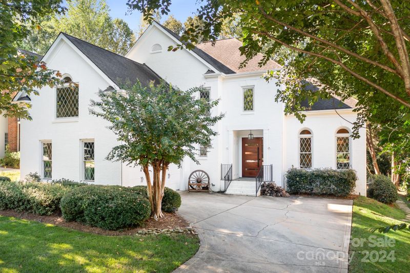 18633 Dembridge Dr, Davidson, NC 28036