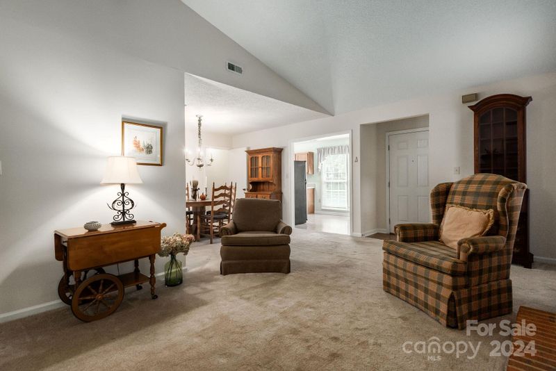 7305 Winnington Cir, Charlotte, NC 28226