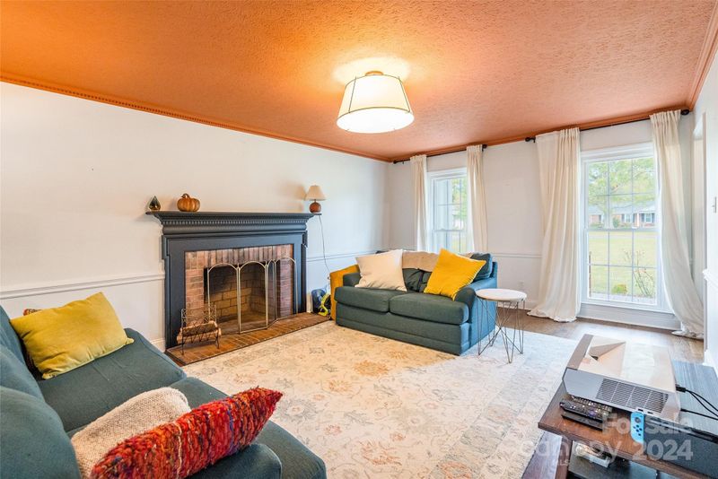 1536 Carodon Ct, Rock Hill, SC 29732