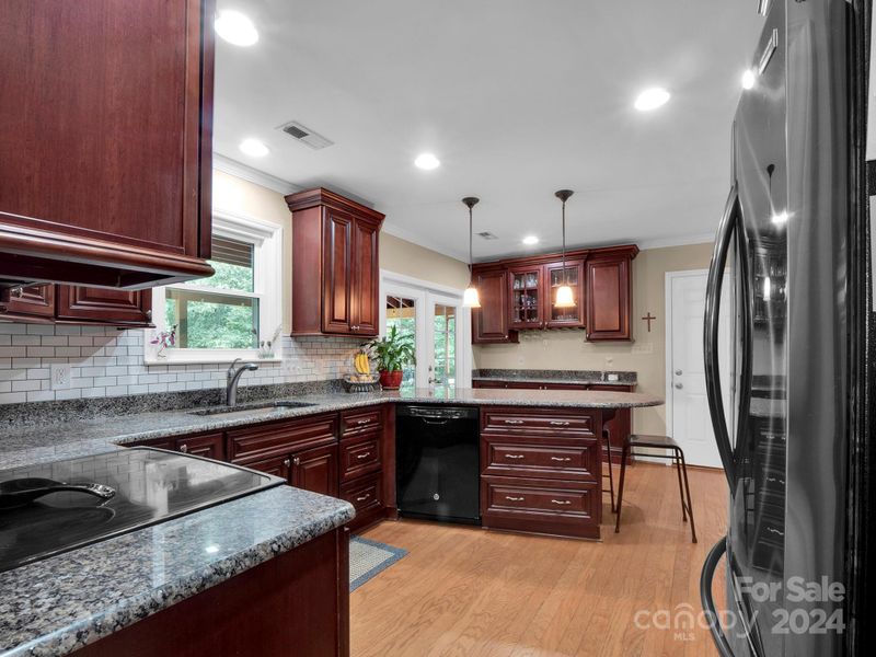 3316 Mara Ct, Matthews, NC 28105