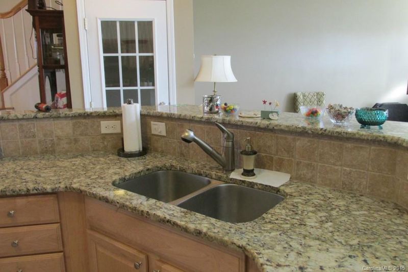 391 Armour St #391, Davidson, NC 28036