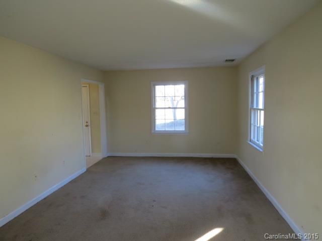 11909 Painted Tree Rd, Charlotte, NC 28226