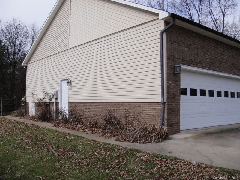 3653 Lake Shore Rd, Denver, NC 28037