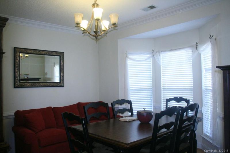 825 Morning Glory Dr, Charlotte, NC 28262