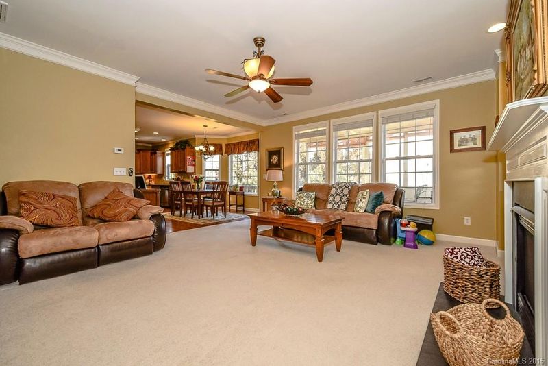 1003 Stanbury Dr, Matthews, NC 28104