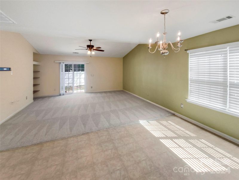 4314 Barnside Ln, Charlotte, NC 28216