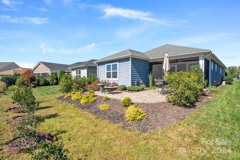 6156 Raven Rock Dr, Denver, NC 28037