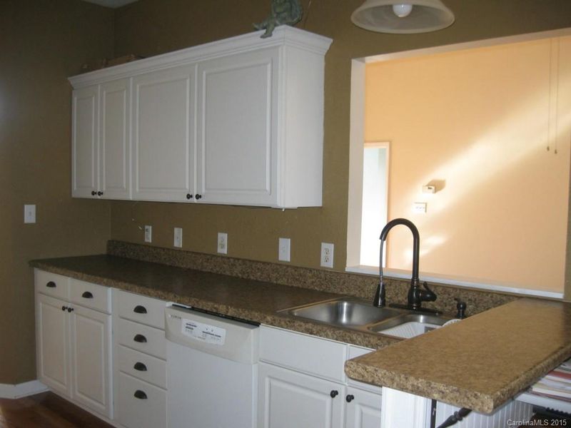 1823 Plyler Mill Rd, Monroe, NC 28112