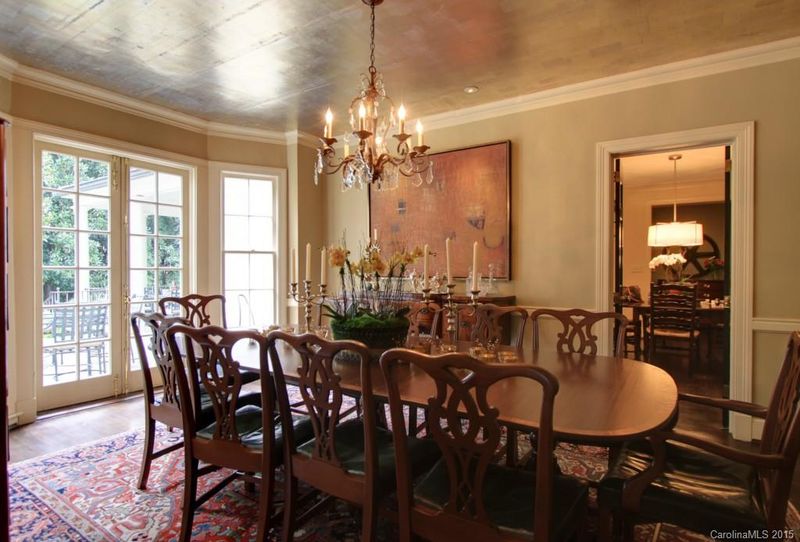 255 Cherokee Rd, Charlotte, NC 28207