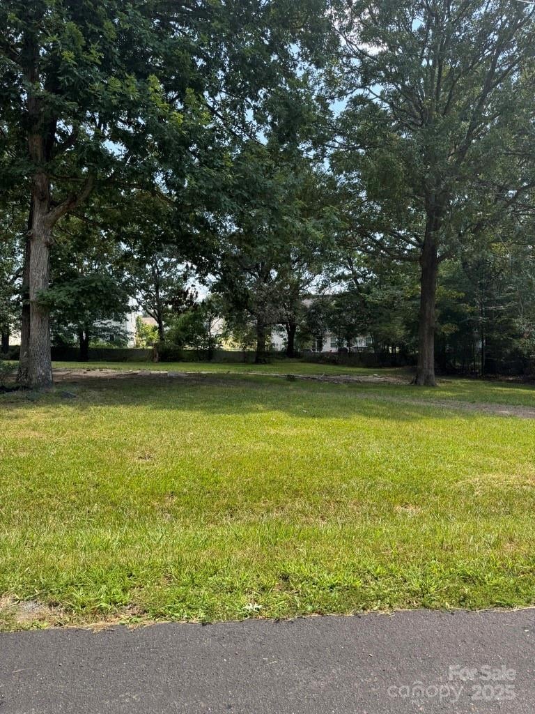 4216 Scarlet St, Matthews, NC 28104