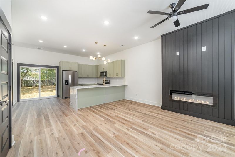 132 Wayne Ave, Kannapolis, NC 28081