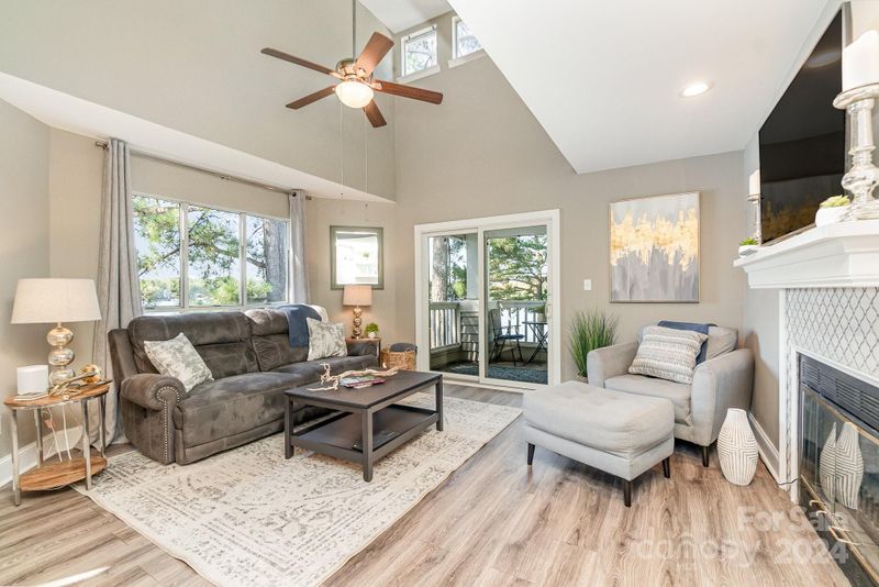 903 Southwest Dr #903, Davidson, NC 28036