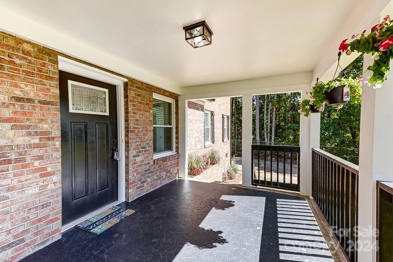 4640 Hamilton Cir, Charlotte, NC 28216