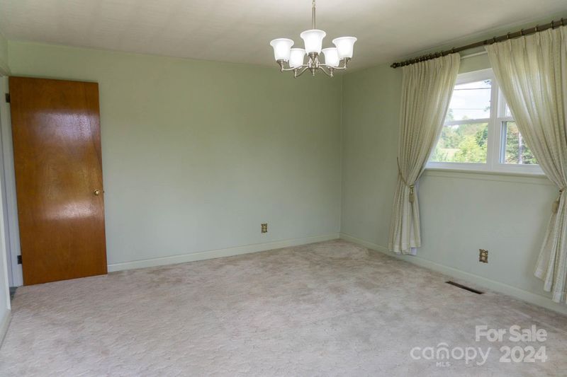 215 - 227 29th Ave NE, Hickory, NC 28601