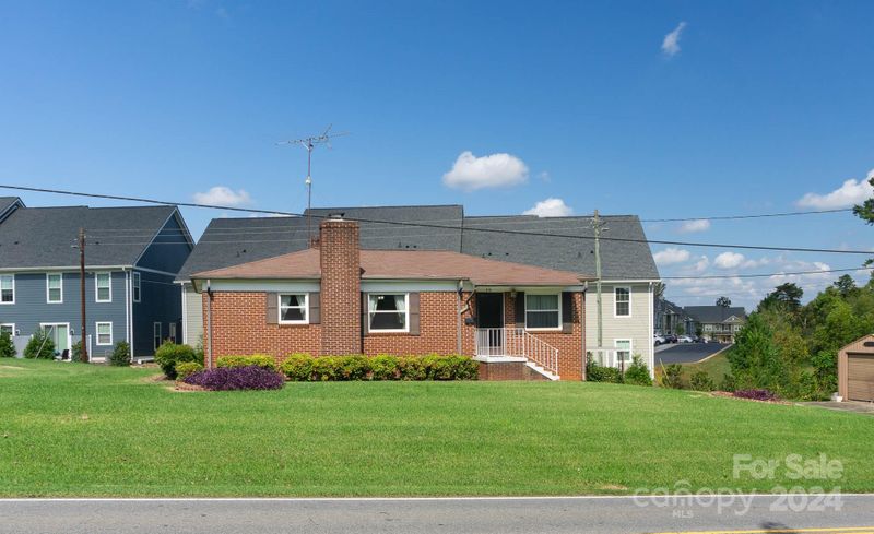 215 - 227 29th Ave NE, Hickory, NC 28601