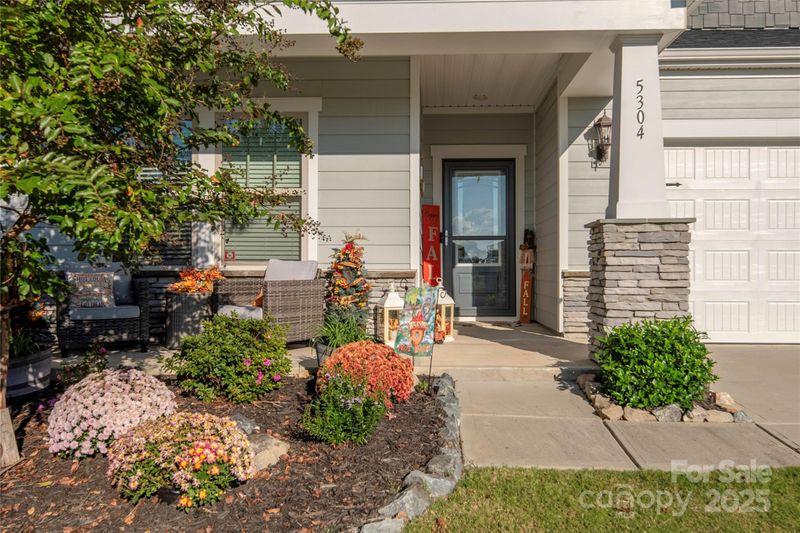 5304 Turtle Creek Dr, Denver, NC 28037