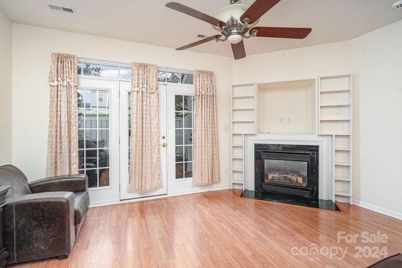 8333 Washoe Pine Ln, Charlotte, NC 28215