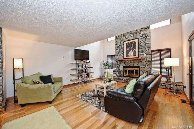 13401 Portside Ct, Charlotte, NC 28278