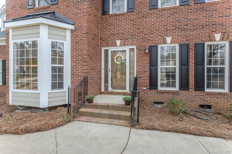 8830 Maplebrook Ln, Mint Hill, NC 28227