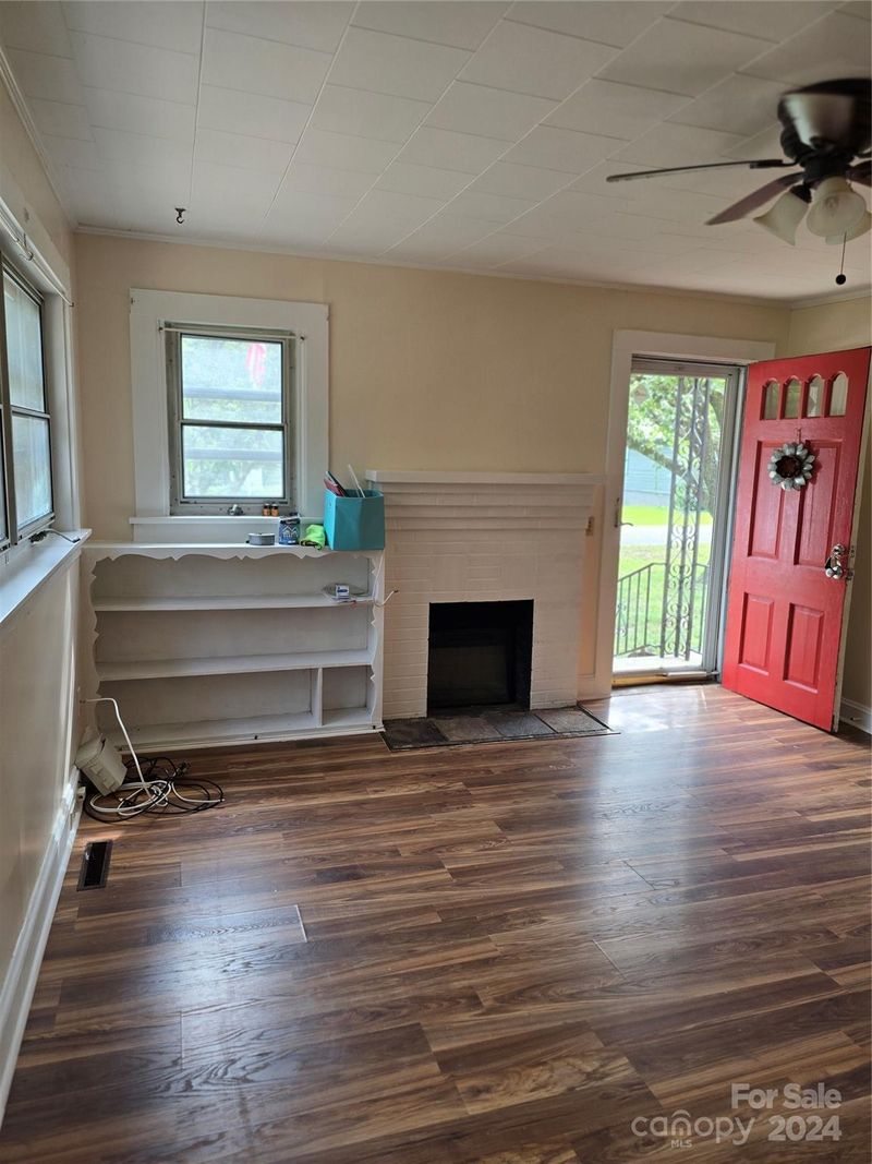 1003 Michigan St, Kannapolis, NC 28083
