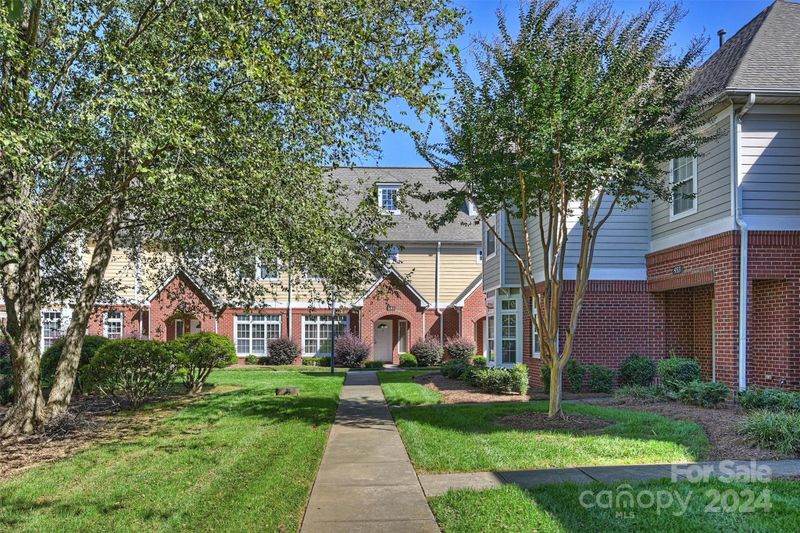 1013 Central Park Cir, Davidson, NC 28036