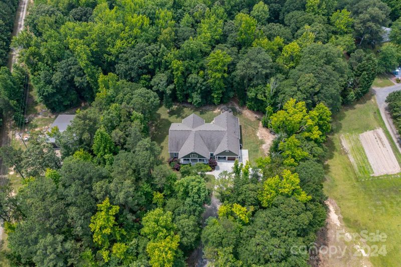 206 Niven Rd, Lancaster, SC 29720