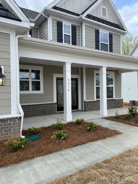 6030 Sylvan Dr, Denver, NC 28037