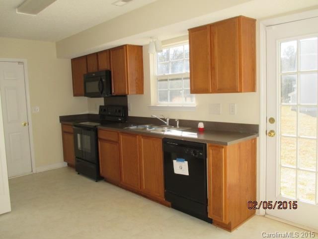 3835 Far West Dr, Charlotte, NC 28269