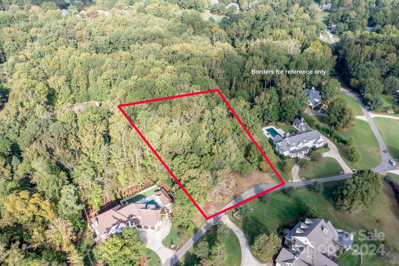 821 Martingale Ln, Davidson, NC 28036