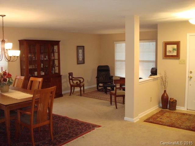 3330 Table Rock Dr, Gastonia, NC 28052