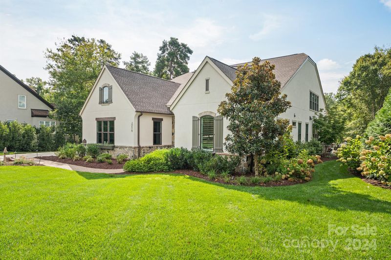 20419 Queensdale Dr, Cornelius, NC 28031