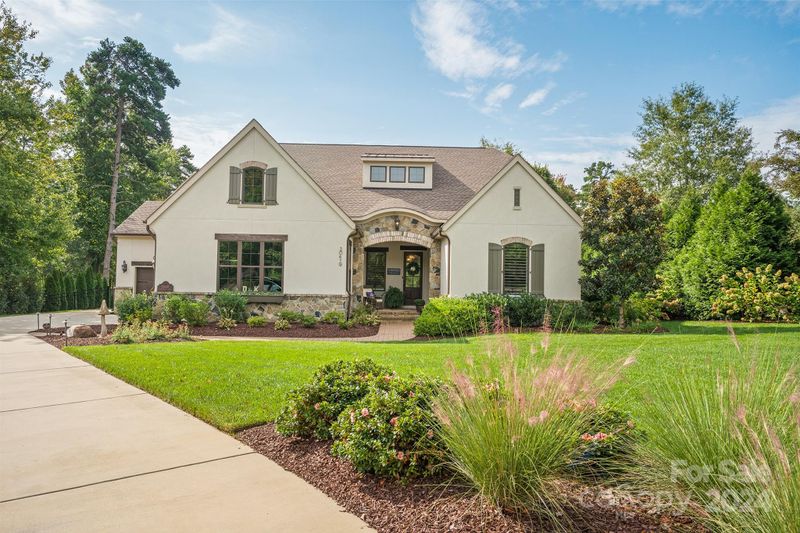 20419 Queensdale Dr, Cornelius, NC 28031