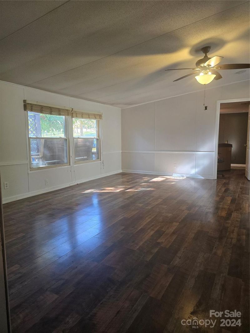 6137 Ashley Dr, Concord, NC 28025