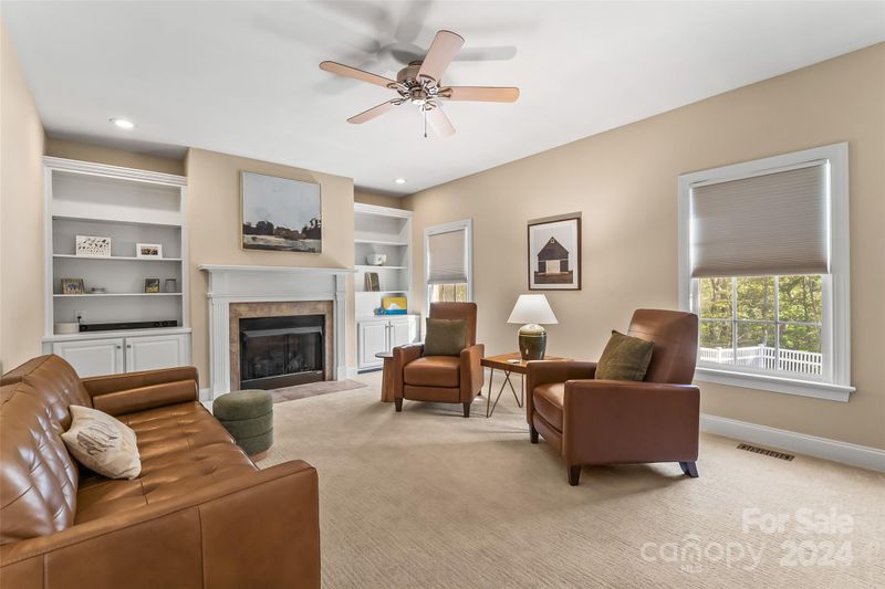 1356 Shadowfax Wynd None, Hickory, NC 28602