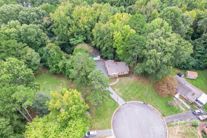 4818 Bethany Pl, Charlotte, NC 28212