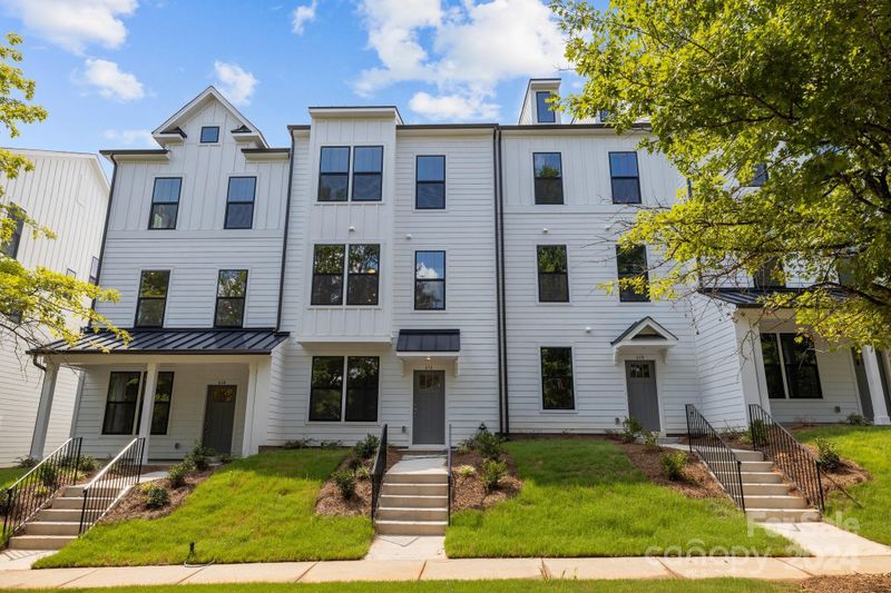 647 District Ct #15, Fort Mill, SC 29708