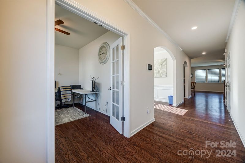 13028 Sagamore Hill Dr, Charlotte, NC 28273
