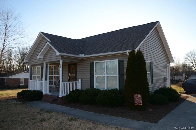 913 Evelyn Ave, Kannapolis, NC 28083