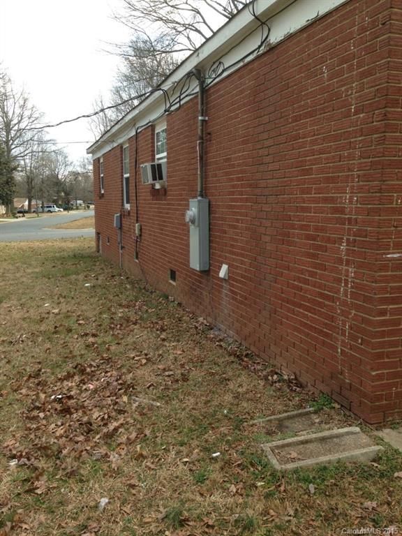 800 Echo Glen Rd, Charlotte, NC 28213