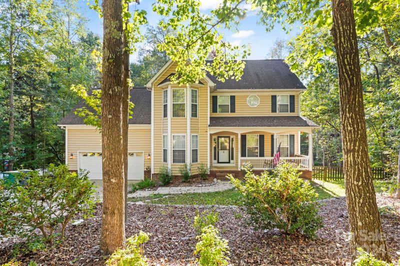 9833 Hanging Moss Trl, Mint Hill, NC 28227