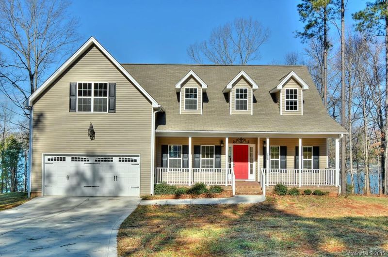 7020 Buckland Rd, Charlotte, NC 28278